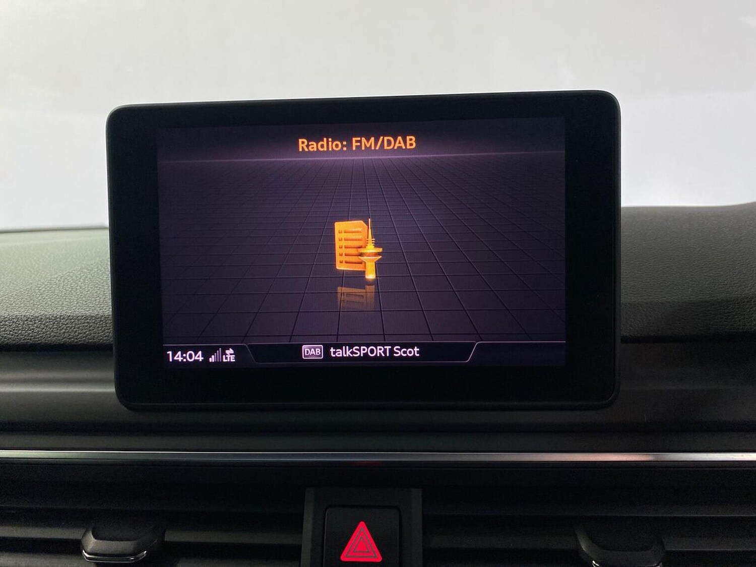 Used Audi A4 2019 for sale - 76536610: Photo 25