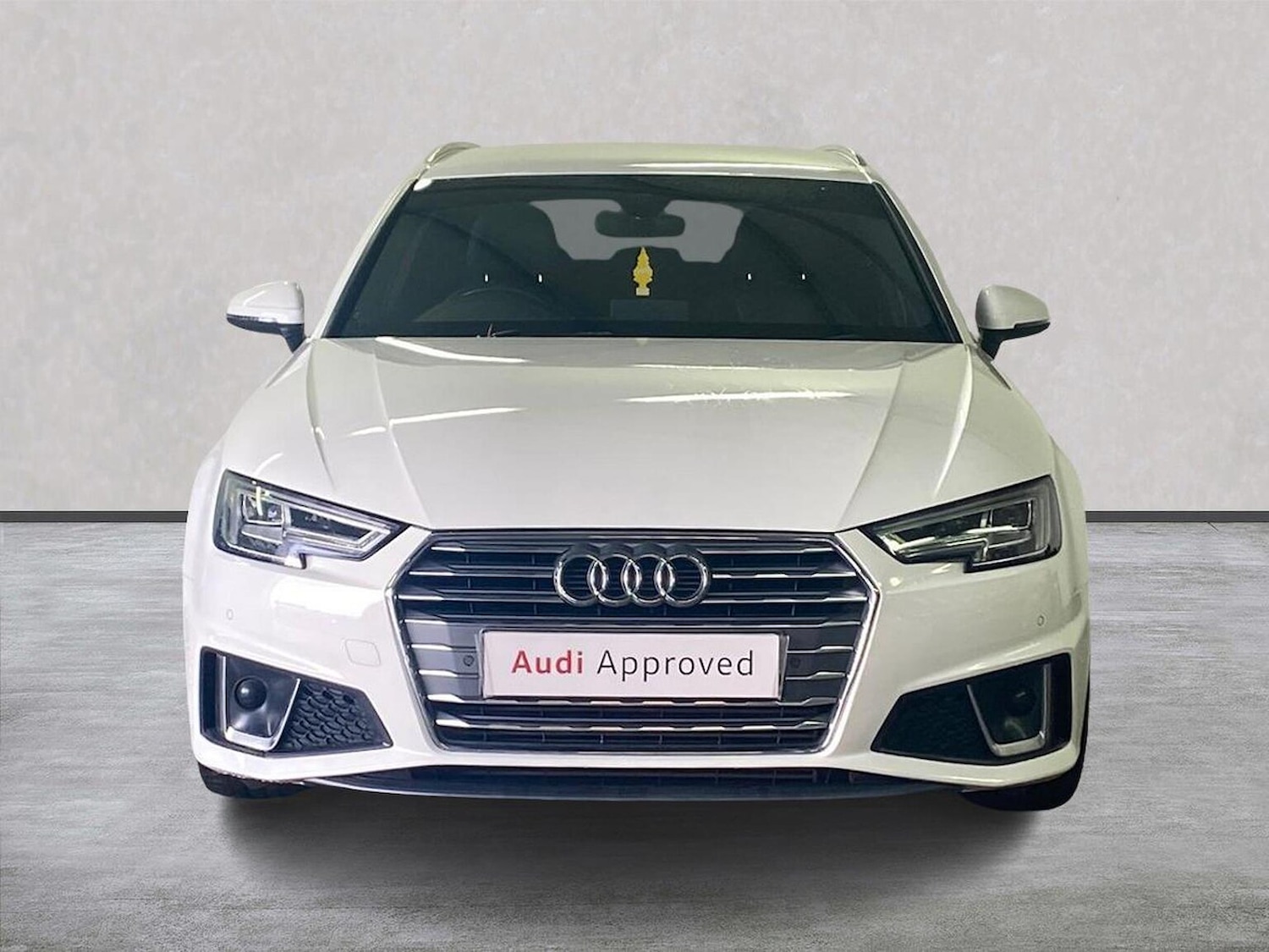 Used Audi A4 2019 for sale - 76536610: Photo 5