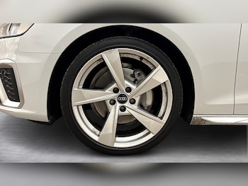 Used Audi A4 2024 for sale - 79539503: Photo