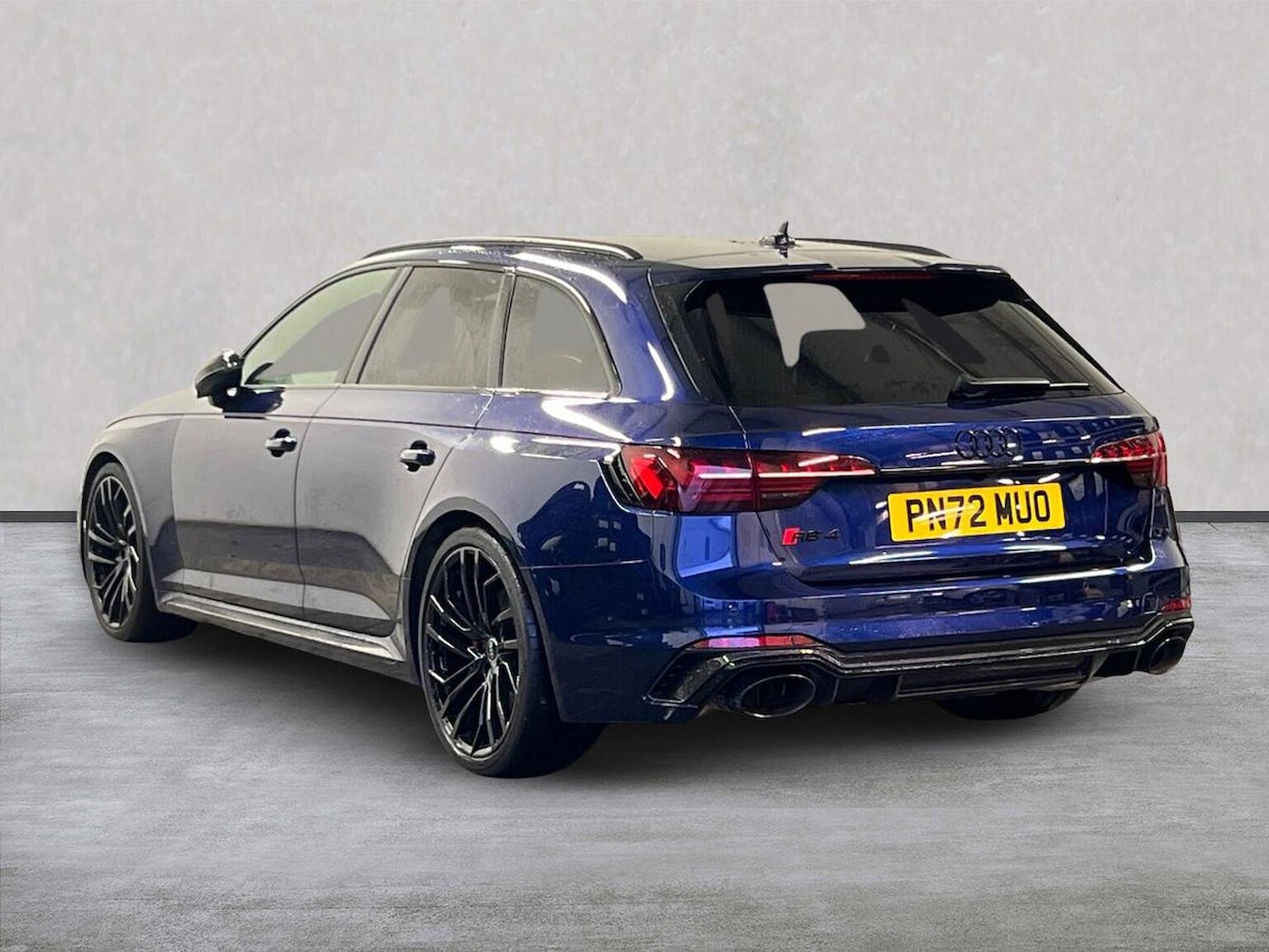 Used Audi RS4 2022 for sale - 76455246: Photo 2
