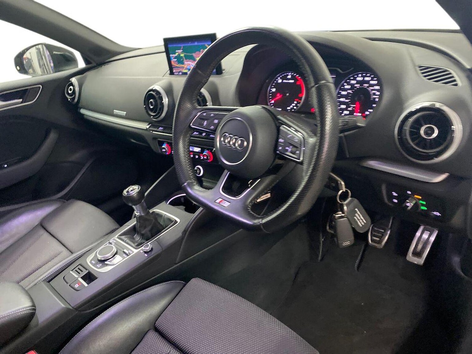 Used Audi A3 2017 for sale - 77888674: Photo 15