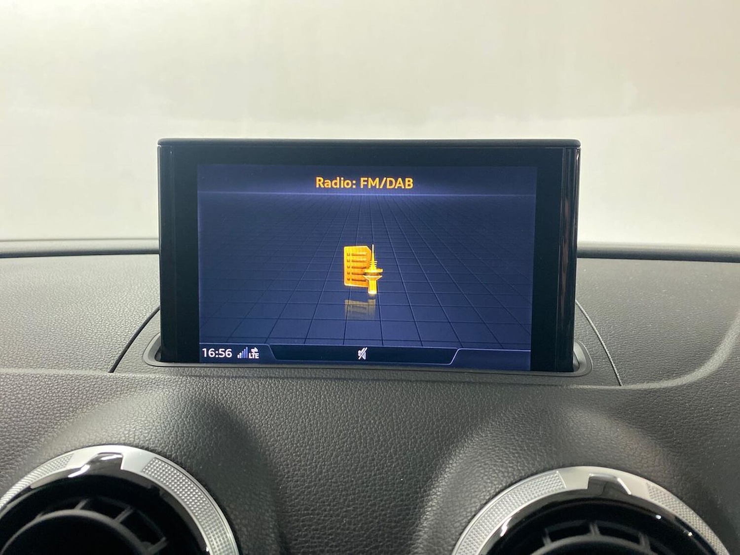 Used Audi A3 2017 for sale - 77888674: Photo 25