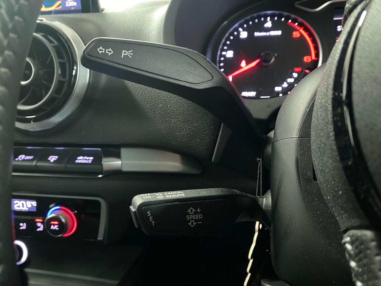 Used Audi A3 2017 for sale - 77888674: Photo 29