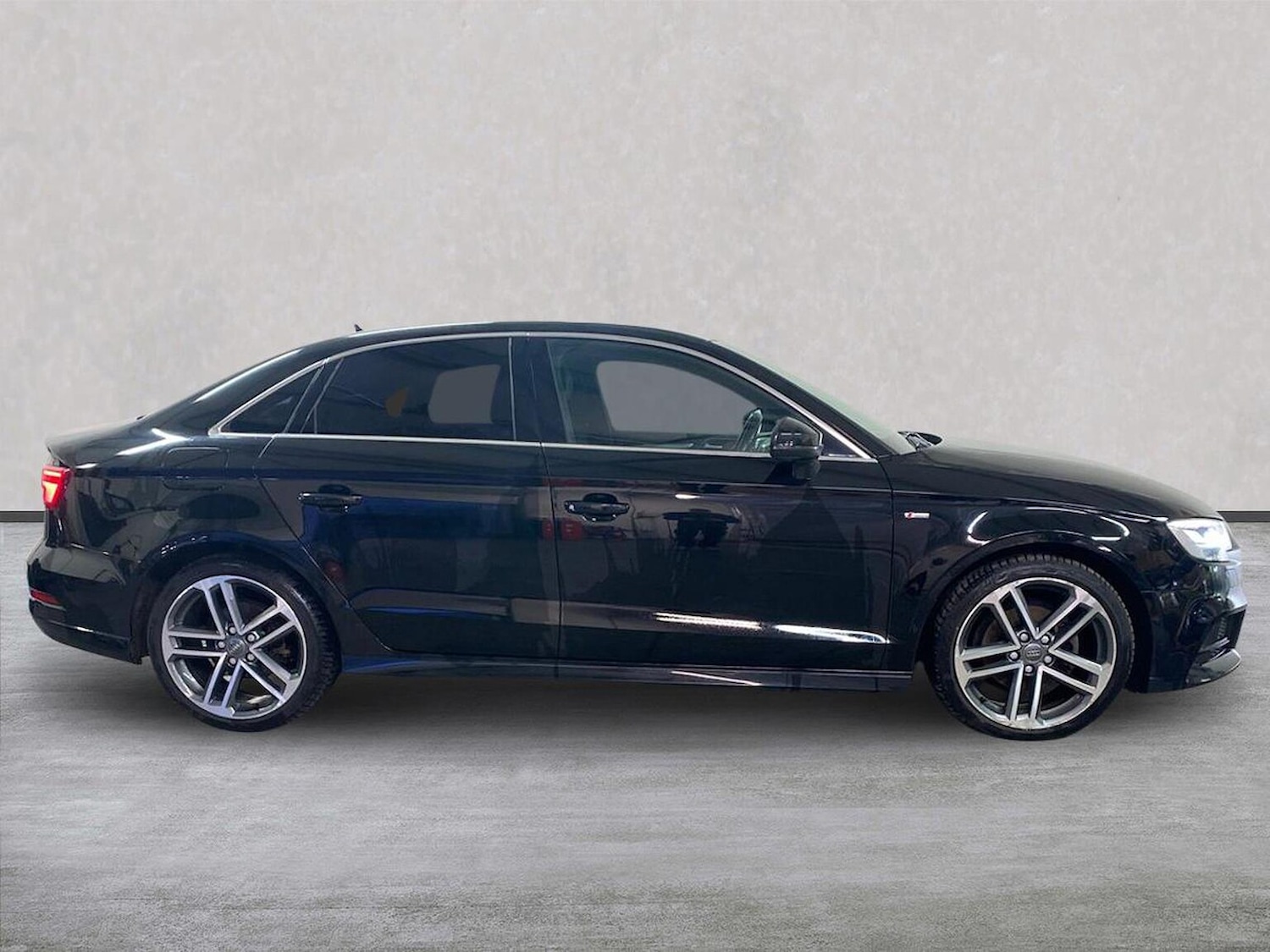 Used Audi A3 2017 for sale - 77888674: Photo 3