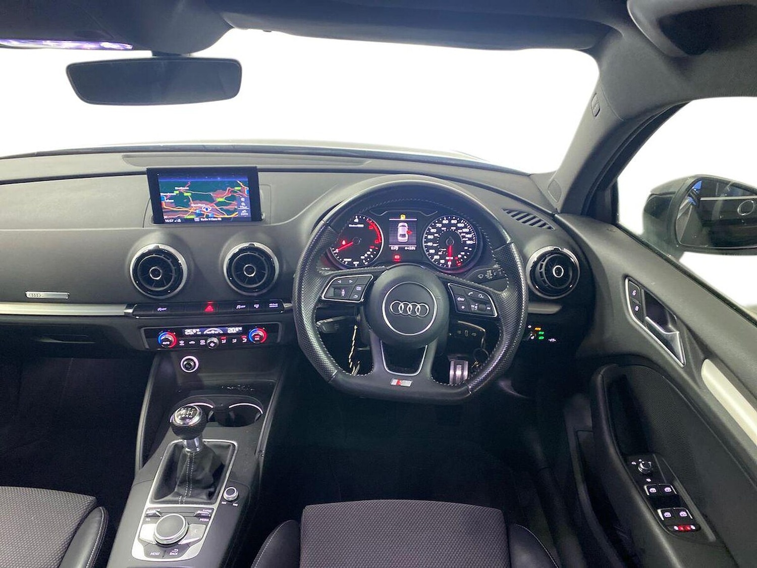 Used Audi A3 2017 for sale - 77888674: Photo 9