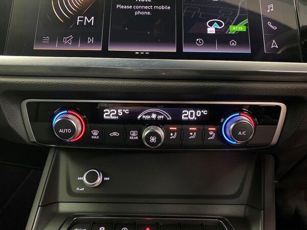 Used Audi Q3 2024 for sale - 75485028: Photo 12