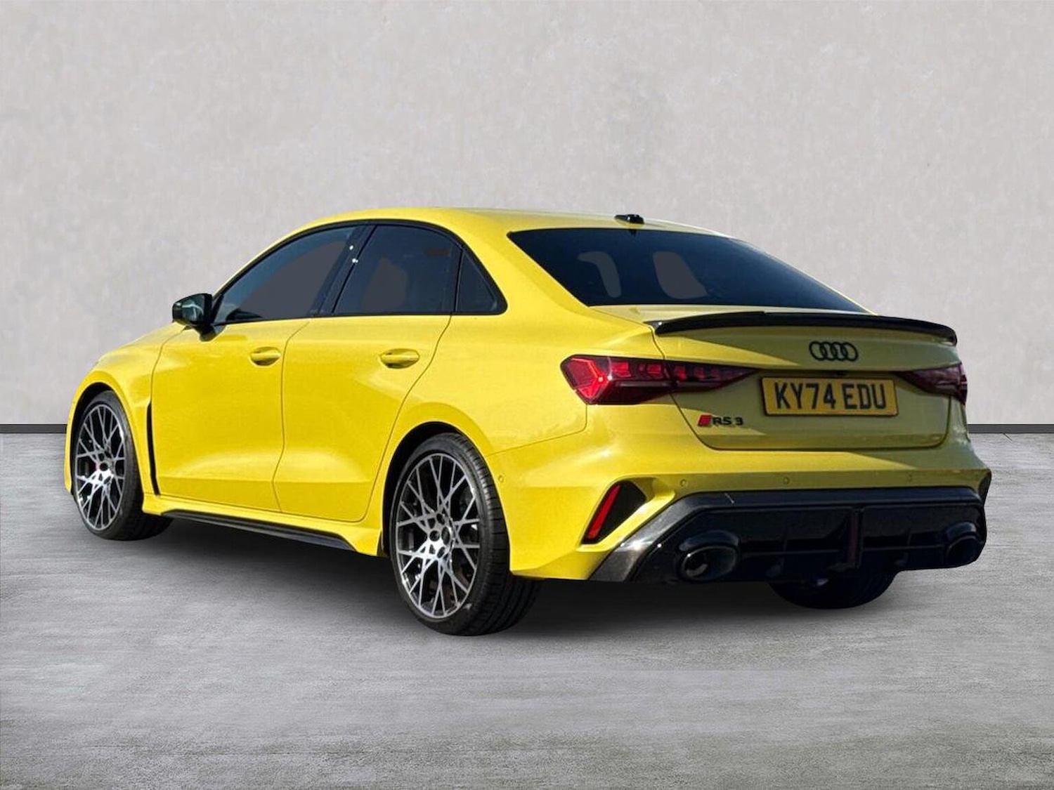 Used Audi RS3 2024 for sale - 76461856: Photo 2