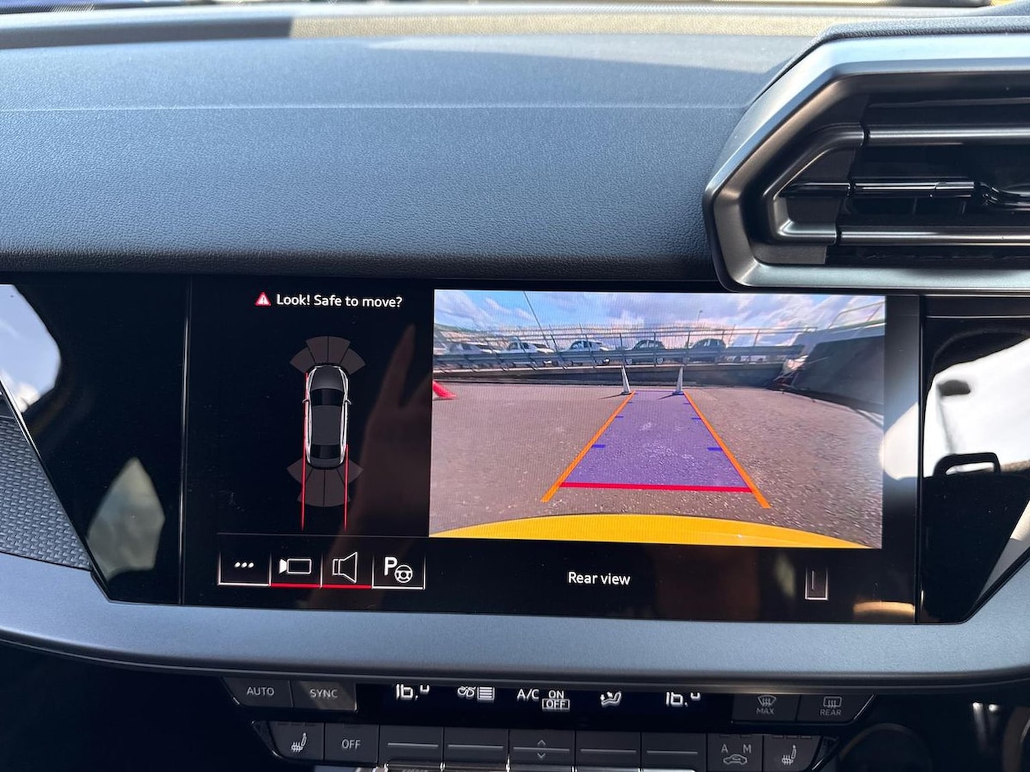 Used Audi RS3 2024 for sale - 76461856: Photo 23