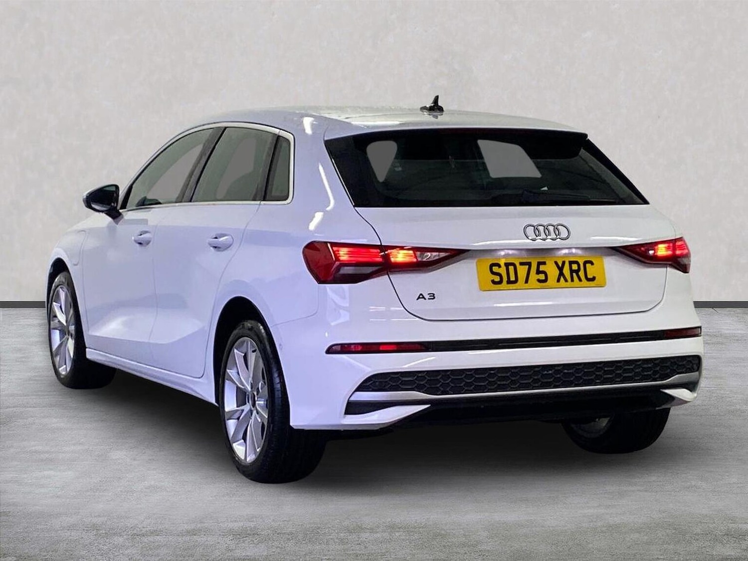 Used Audi A3 2025 for sale - 77488840: Photo 2