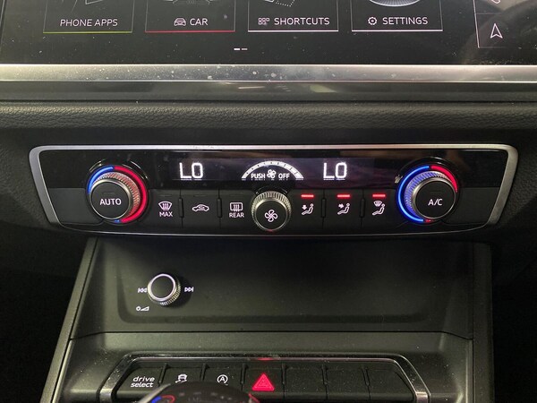 Used Audi Q3 2019 for sale - 75436848: Photo 12