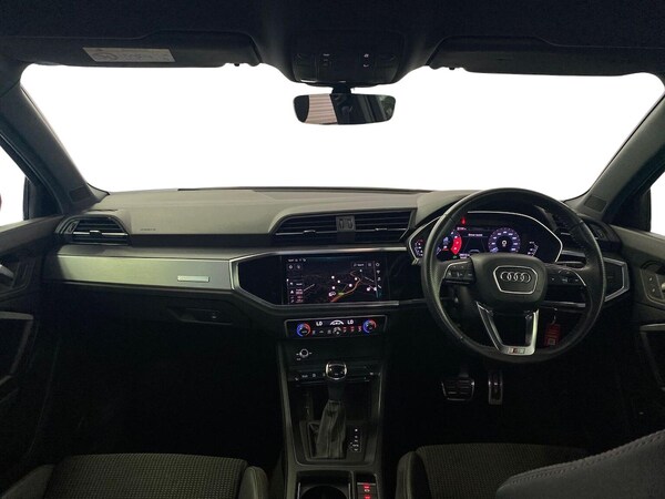 Used Audi Q3 2019 for sale - 75436848: Photo 8
