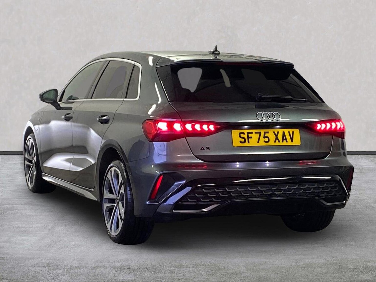 Used Audi A3 2025 for sale - 77946097: Photo 2