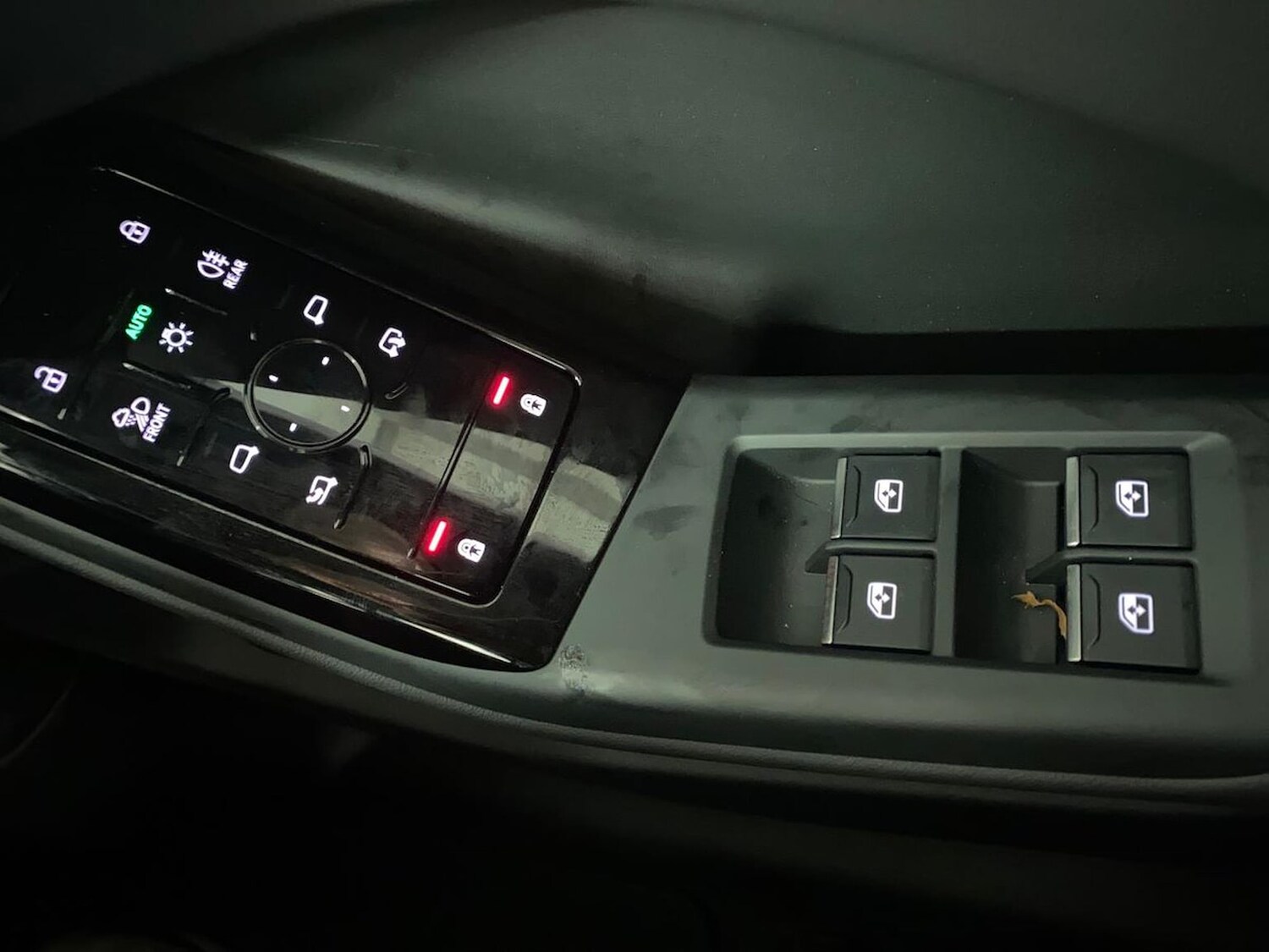 Used Audi Q6 e-tron 2024 for sale - 77676332: Photo 21