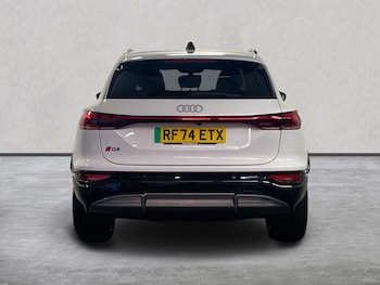 Used Audi Q6 e-tron 2024 for sale - 77676332: Photo