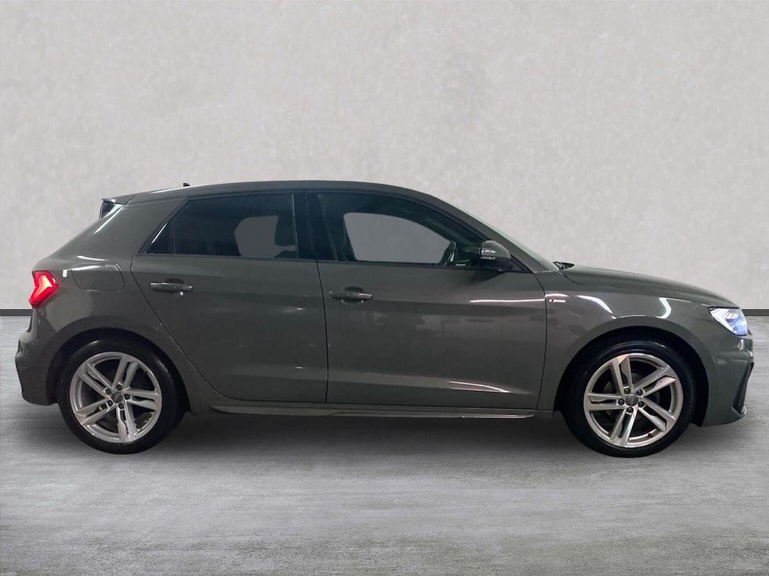 Used Audi A1 2020 for sale - 76982895: Photo 3
