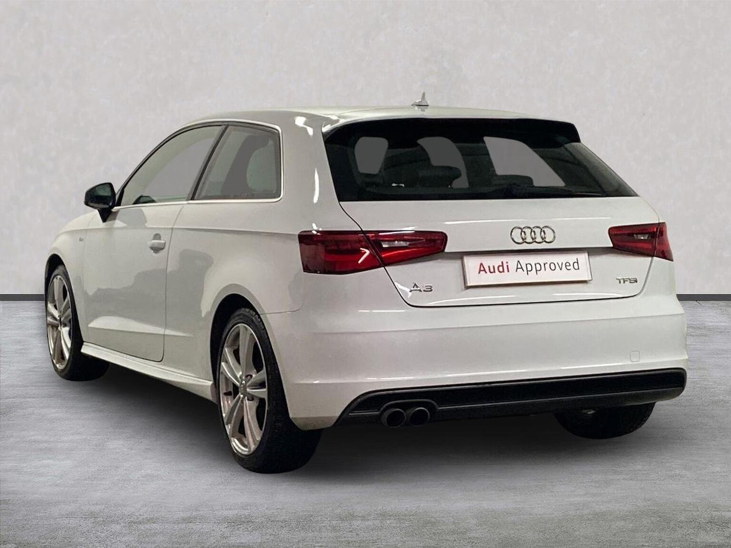 Used Audi A3 2016 for sale - 76682596: Photo 2