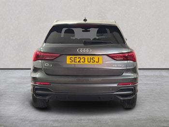 Used Audi Q3 2023 for sale - 77715366: Photo