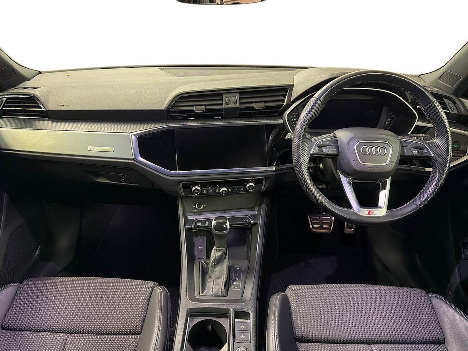 Used Audi Q3 2023 for sale - 77715366: Photo 8