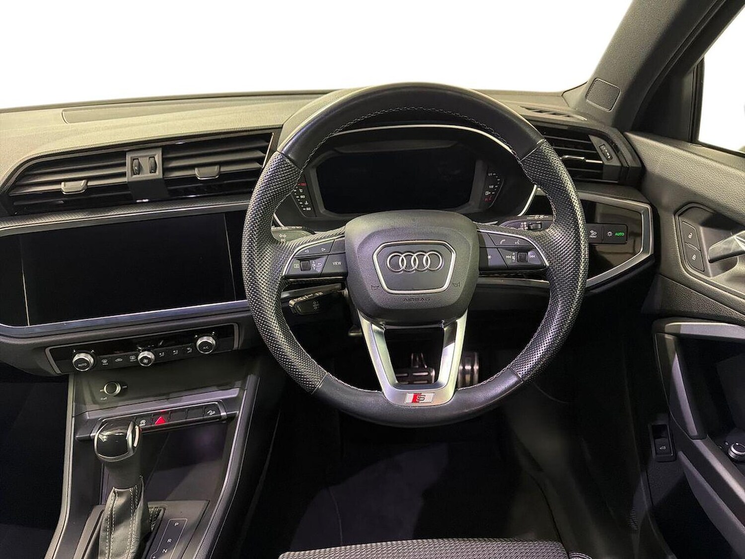 Used Audi Q3 2023 for sale - 77715366: Photo 9