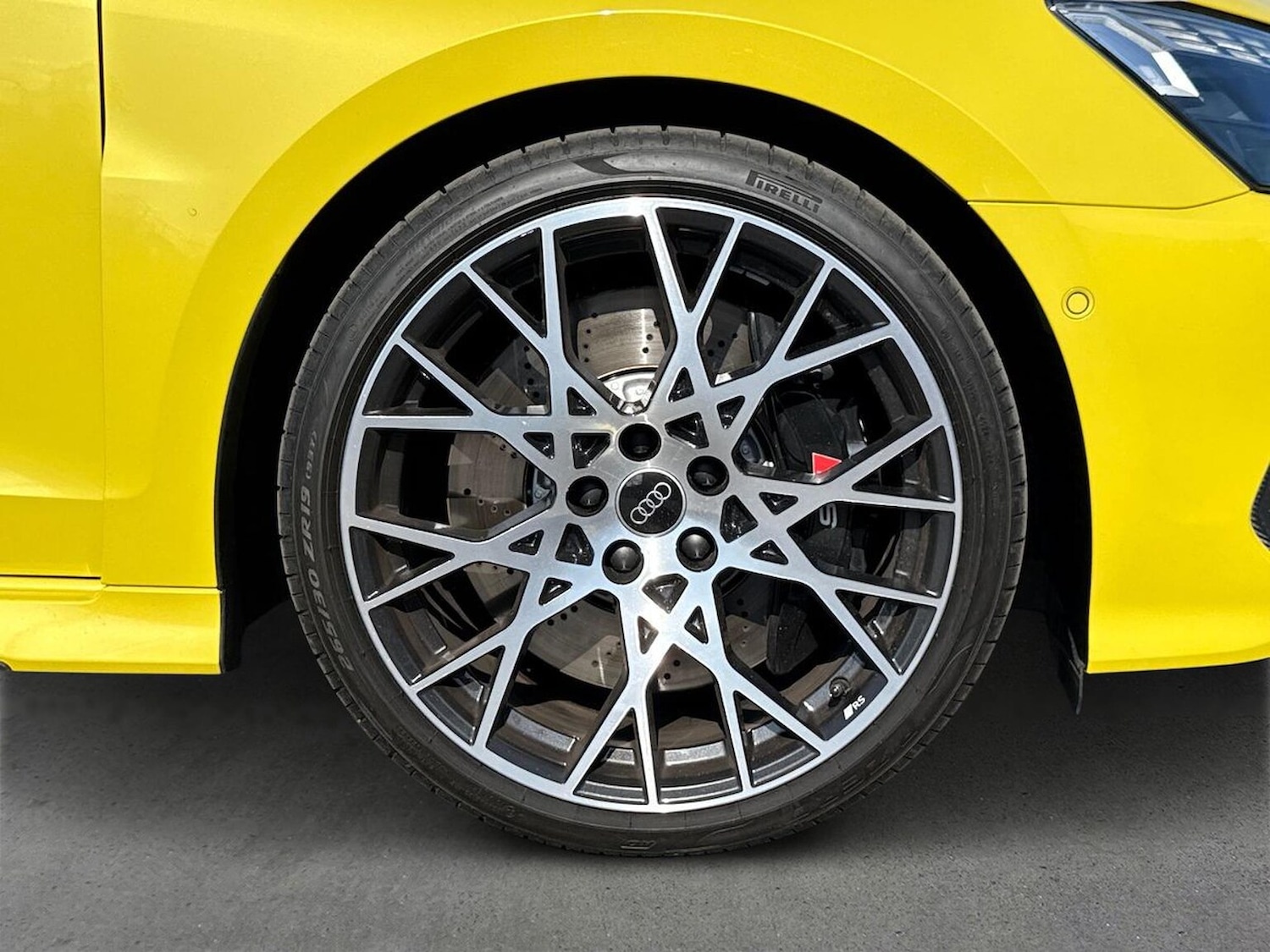 Used Audi RS3 2024 for sale - 76422407: Photo 6