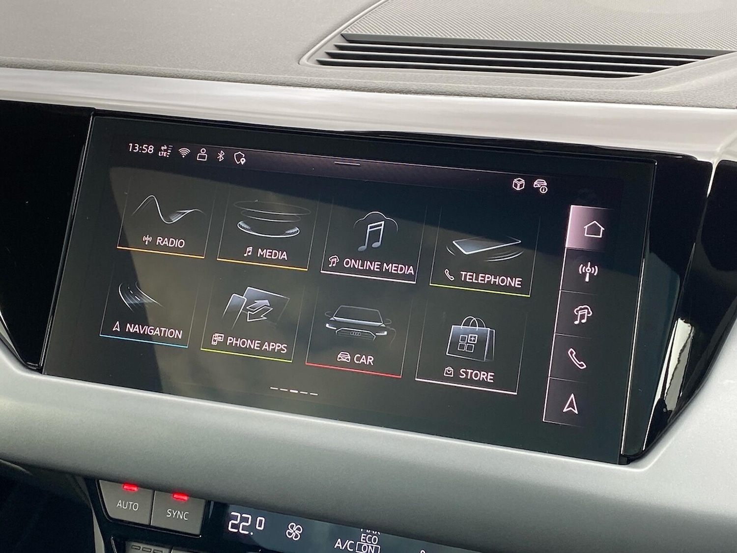 Used Audi e-tron GT 2024 for sale - 76426726: Photo 11