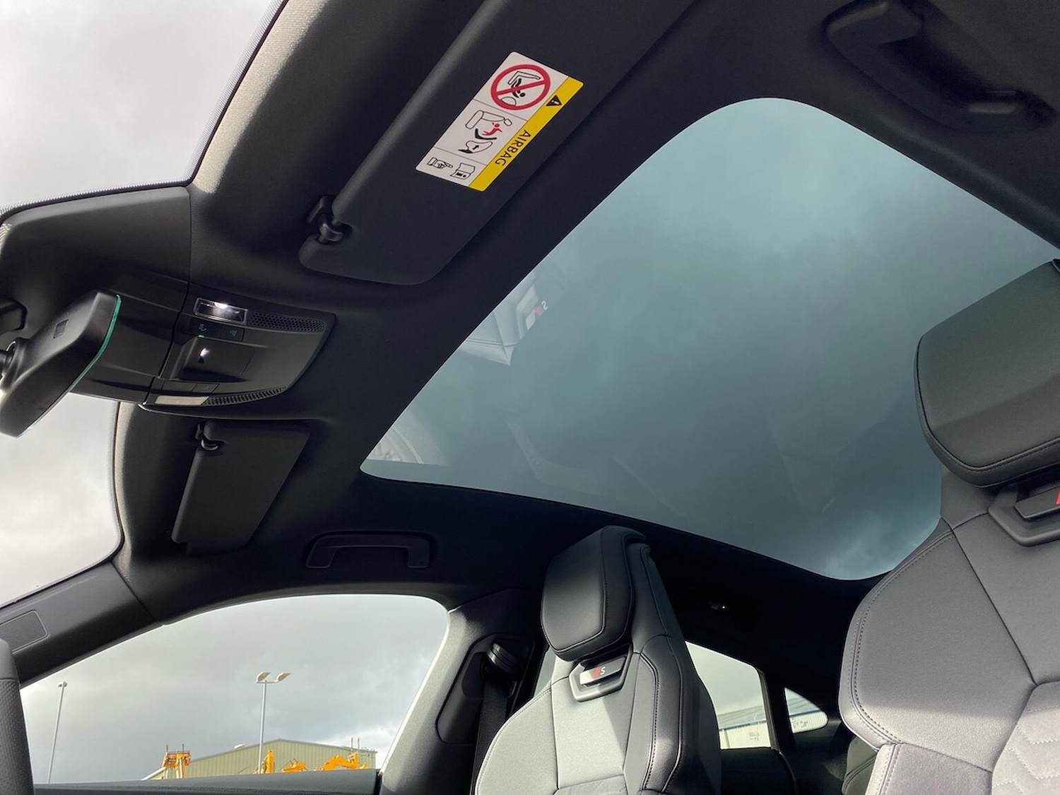 Used Audi e-tron GT 2024 for sale - 76426726: Photo 14