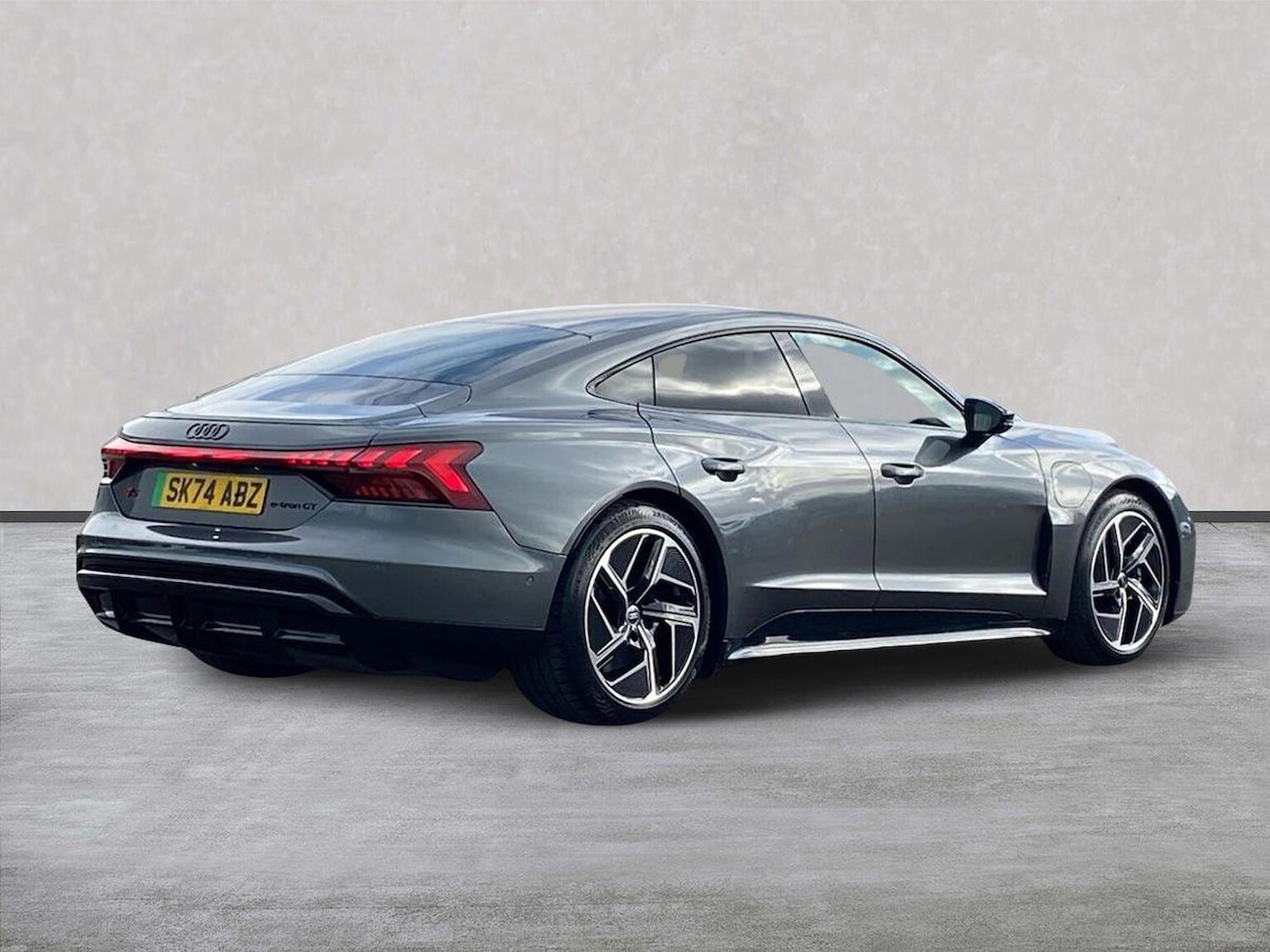 Used Audi e-tron GT 2024 for sale - 76426726: Photo 18