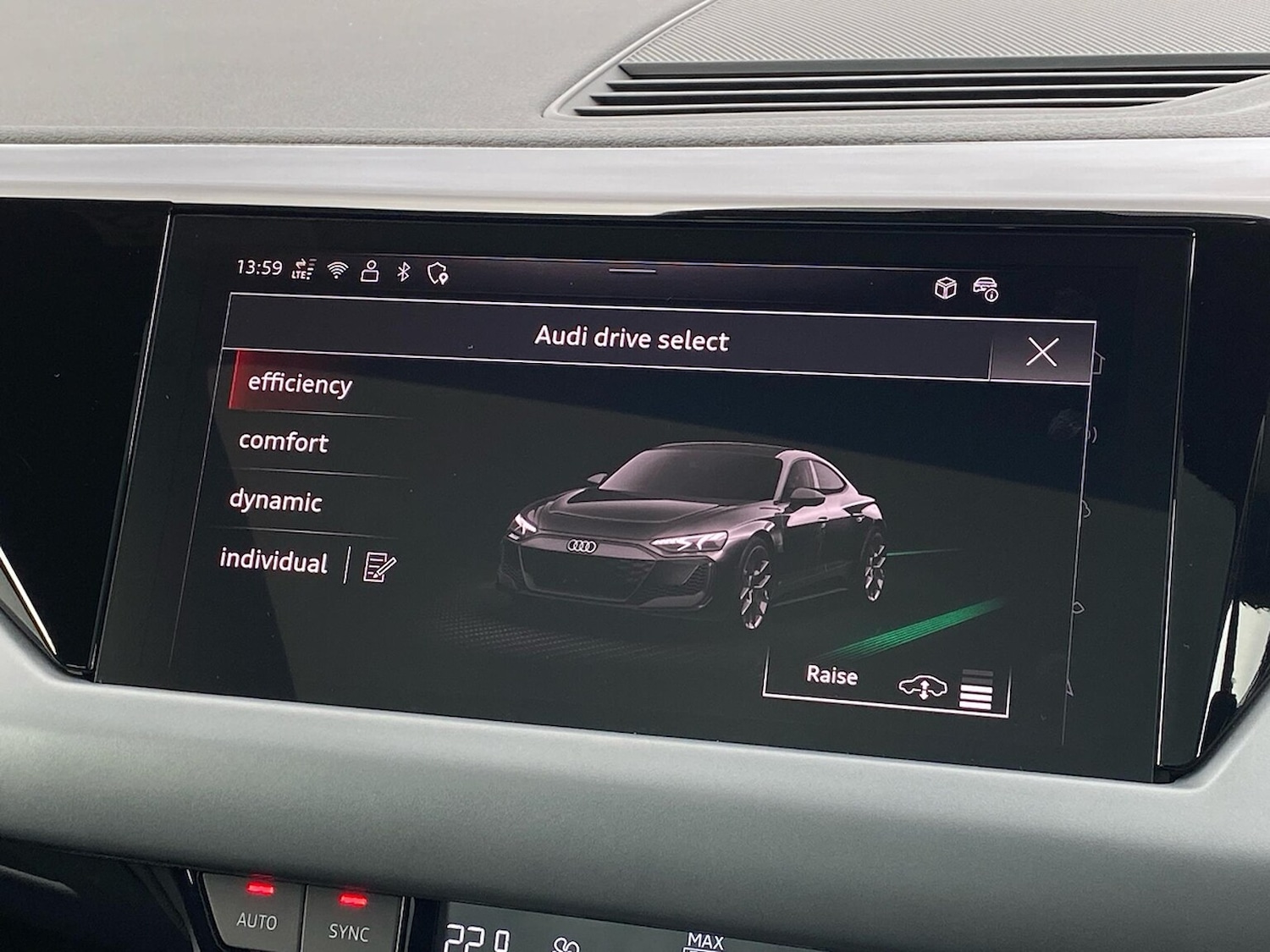 Used Audi e-tron GT 2024 for sale - 76426726: Photo 25