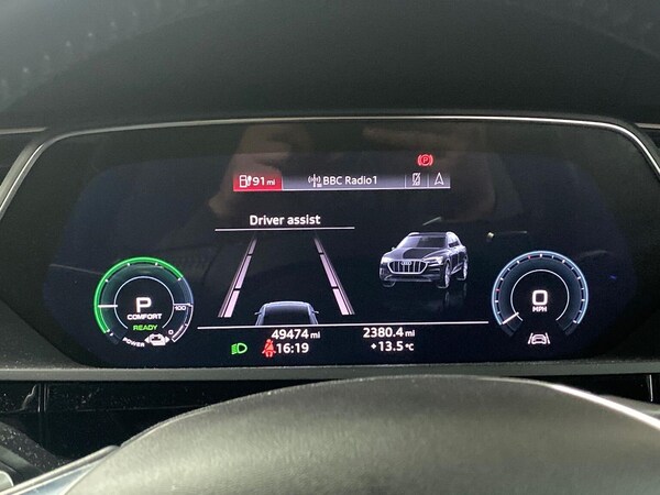 Used Audi e-tron 2020 for sale - 76225055: Photo 10