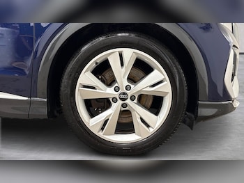 Used Audi Q4 e-tron 2023 for sale - 79594268: Photo