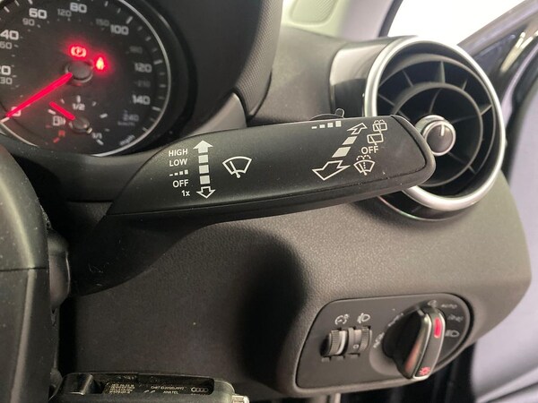 Used Audi A1 2018 for sale - 75717957: Photo 28