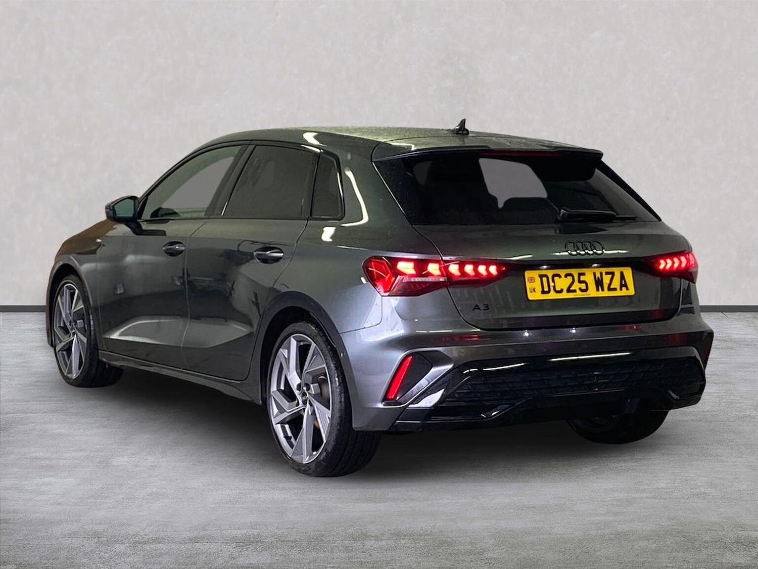 Used Audi A3 2025 for sale - 78193145: Photo 2