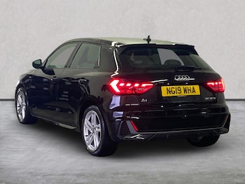 Used Audi A1 2019 for sale - 76543075: Photo