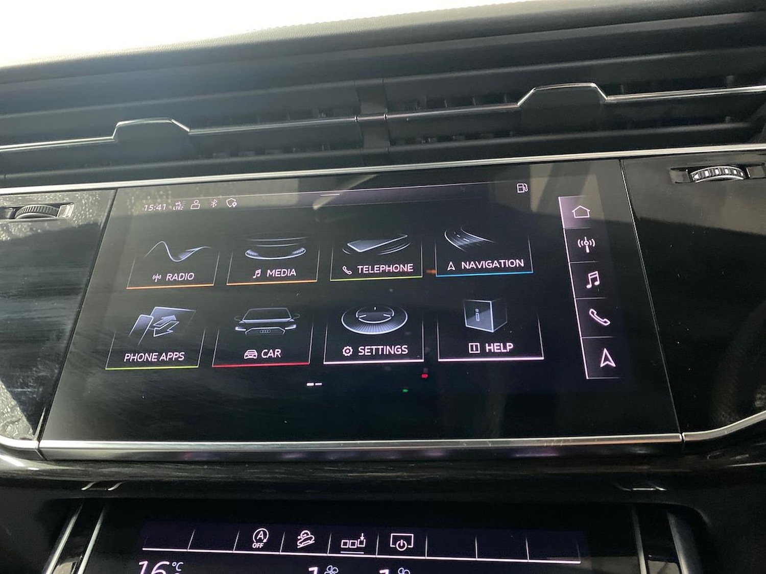 Used Audi Q8 2020 for sale - 77003672: Photo 11