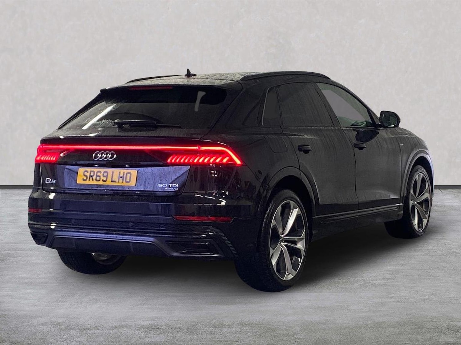 Used Audi Q8 2020 for sale - 77003672: Photo 18