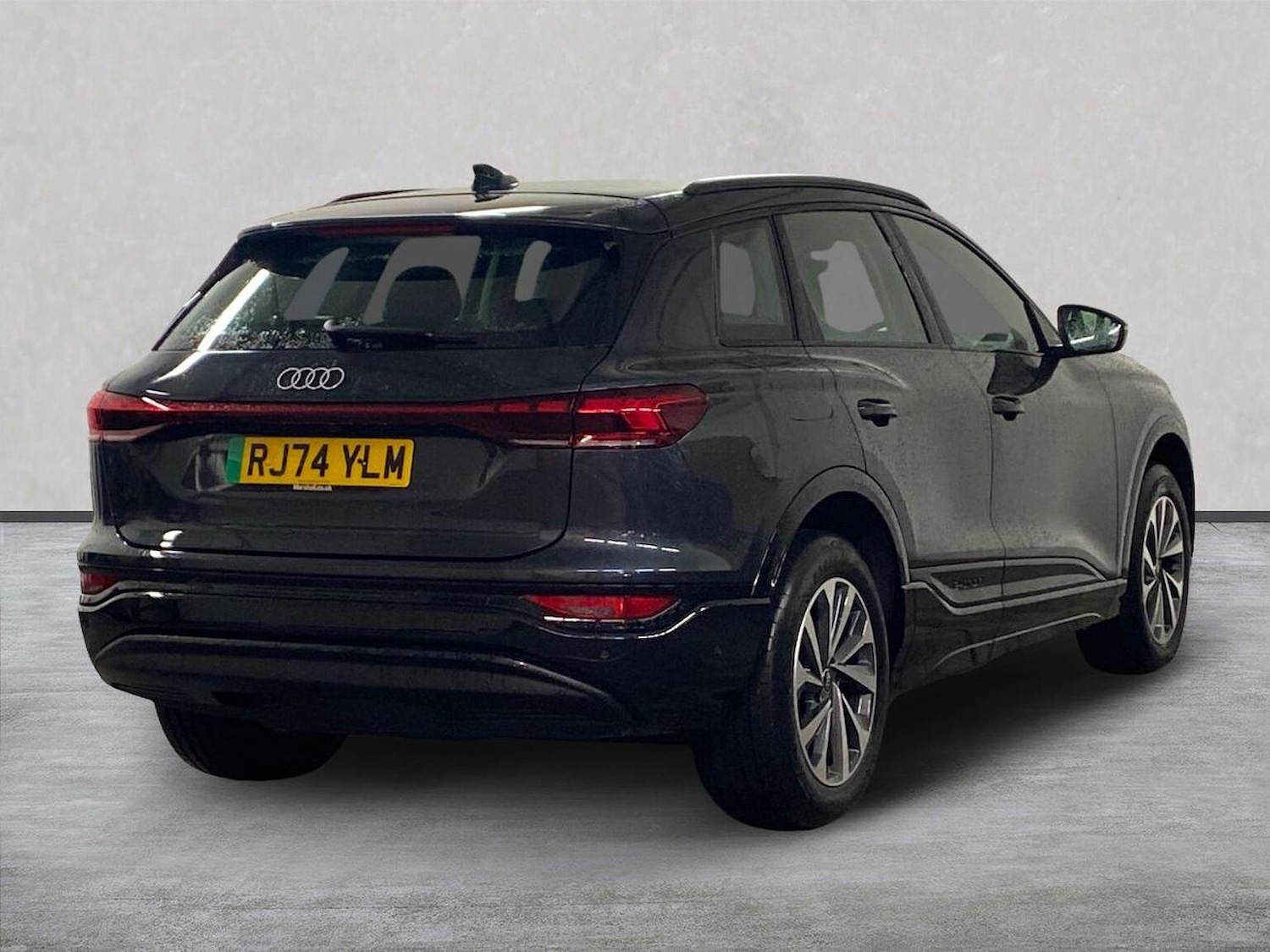 Used Audi Q6 e-tron 2024 for sale - 77813381: Photo 18