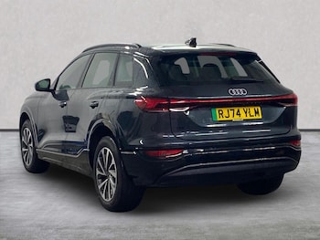 Used Audi Q6 e-tron 2024 for sale - 77813381: Photo