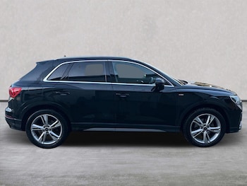 Used Audi Q3 2025 for sale - 76046003: Photo