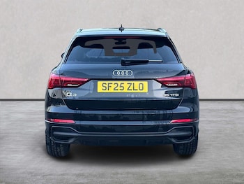 Used Audi Q3 2025 for sale - 76046003: Photo