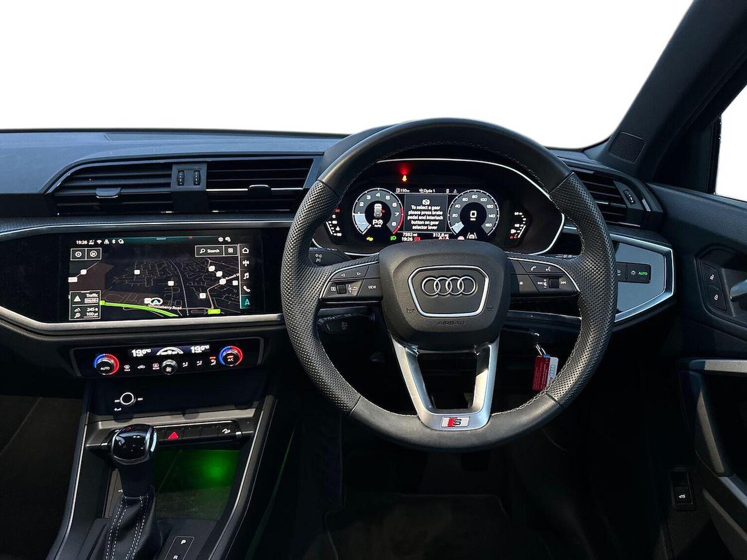Used Audi Q3 2025 for sale - 76046003: Photo 9