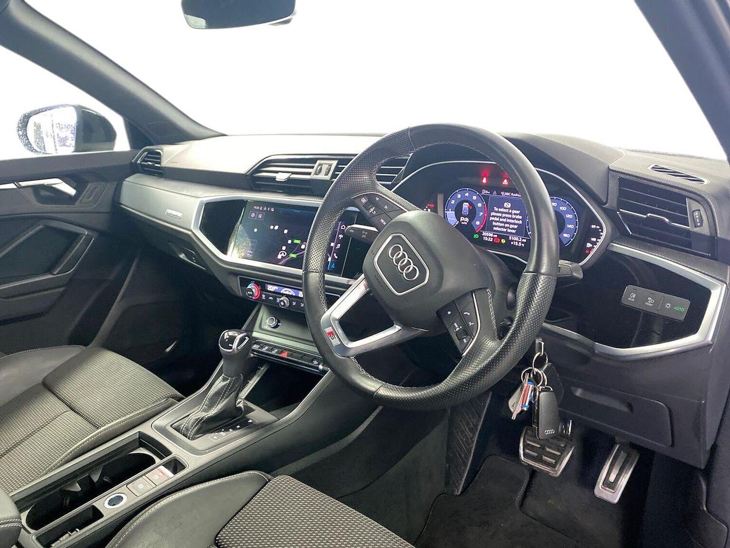 Used Audi Q3 2022 for sale - 76187040: Photo 15