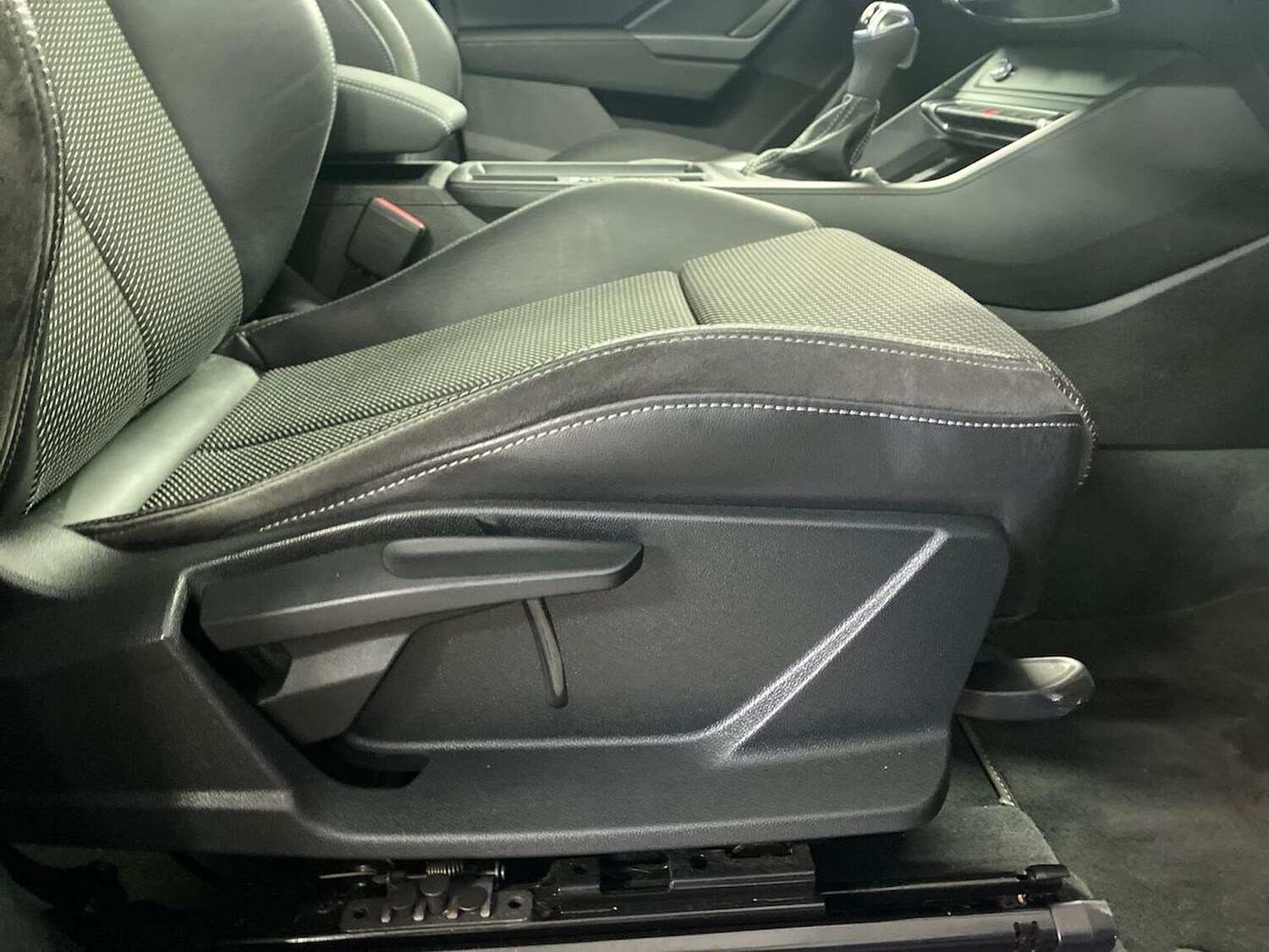 Used Audi Q3 2022 for sale - 76187040: Photo 30