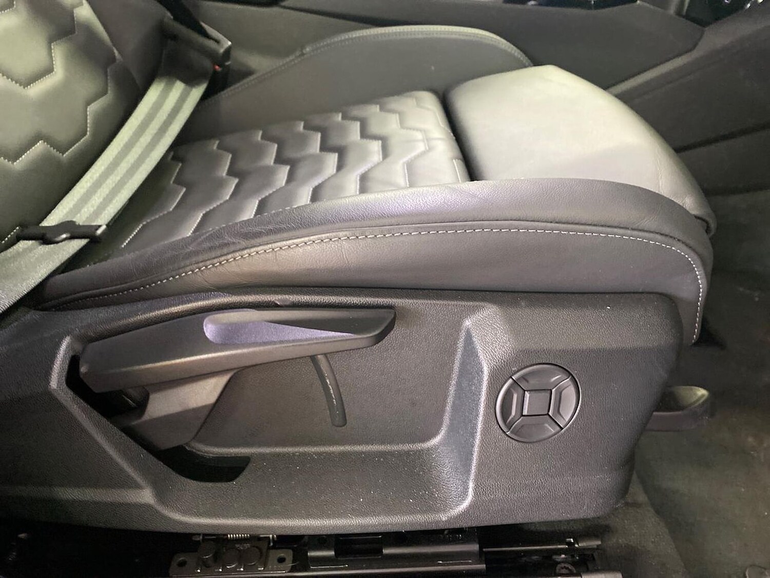 Used Audi A6 2025 for sale - 78192954: Photo 32