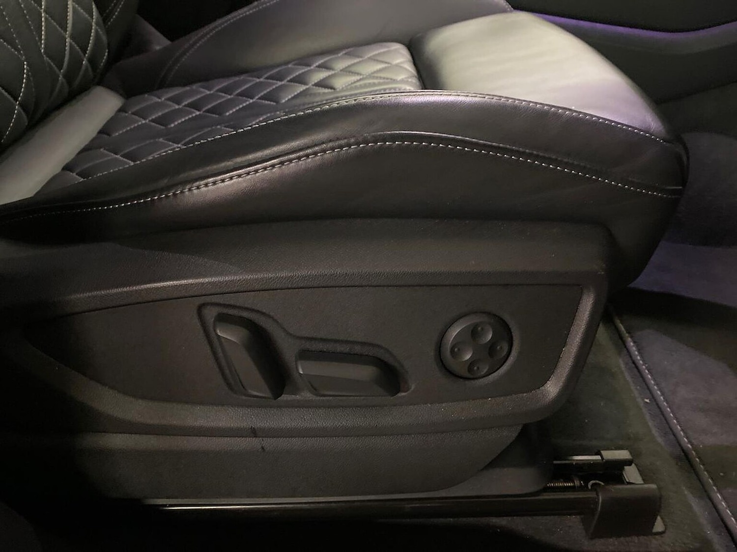 Used Audi Q5 2022 for sale - 76986896: Photo 30