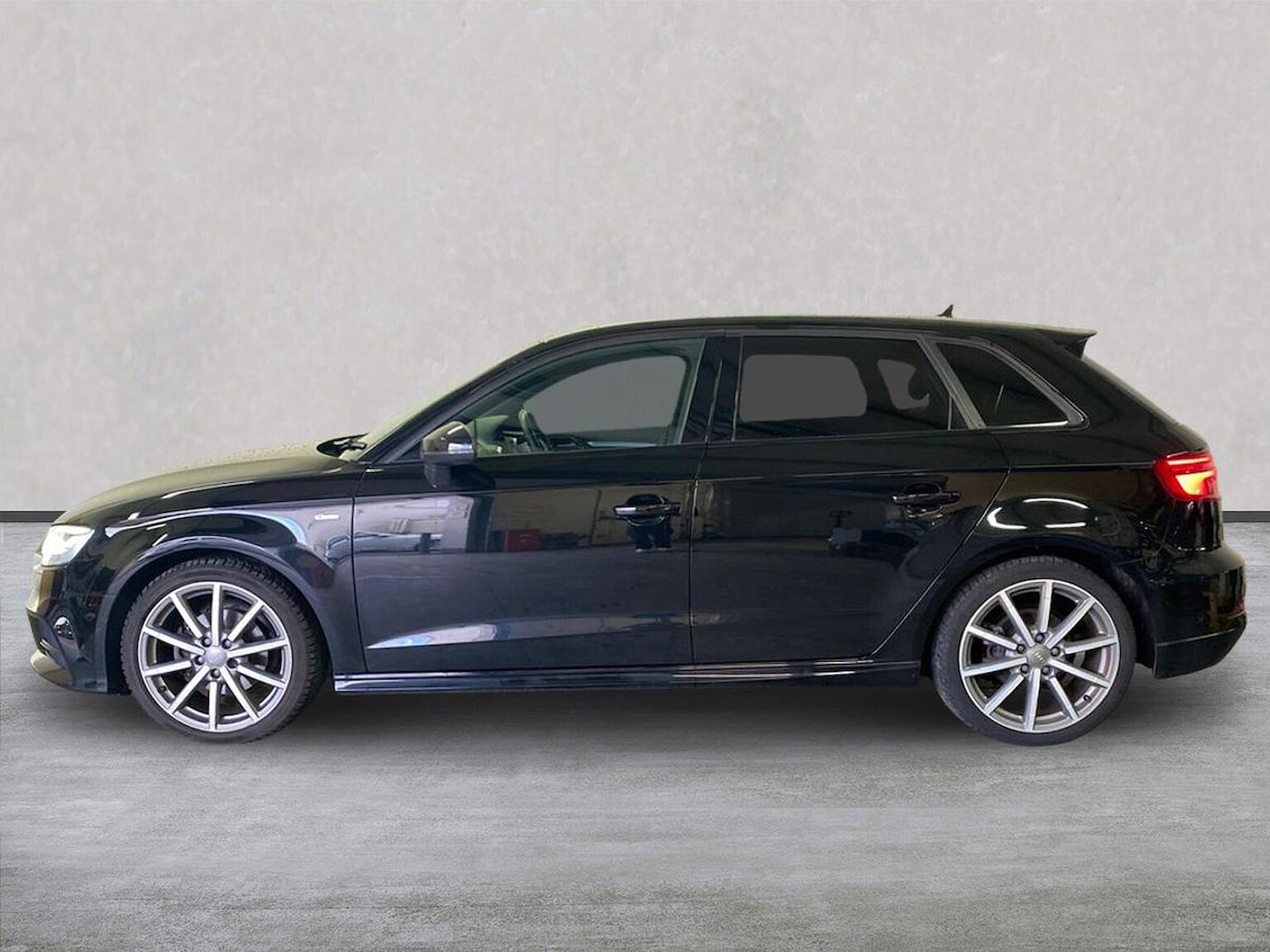 Used Audi A3 2018 for sale - 76329999: Photo 19