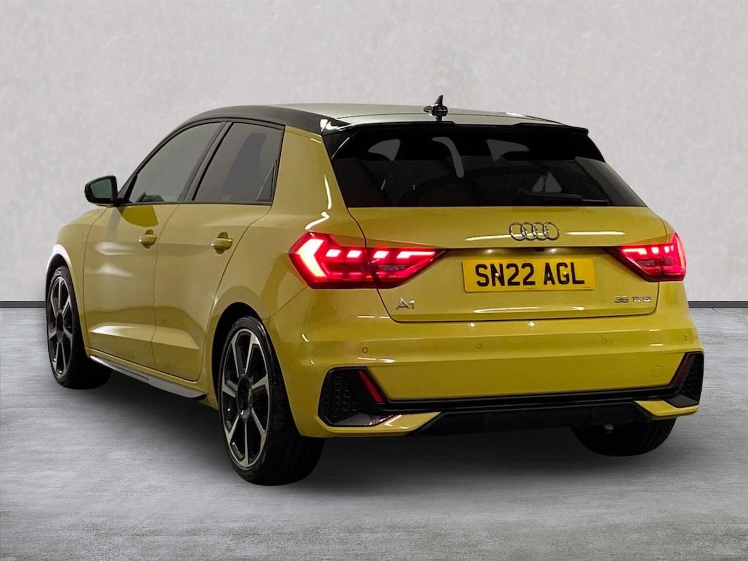 Used Audi A1 2022 for sale - 76365067: Photo 2