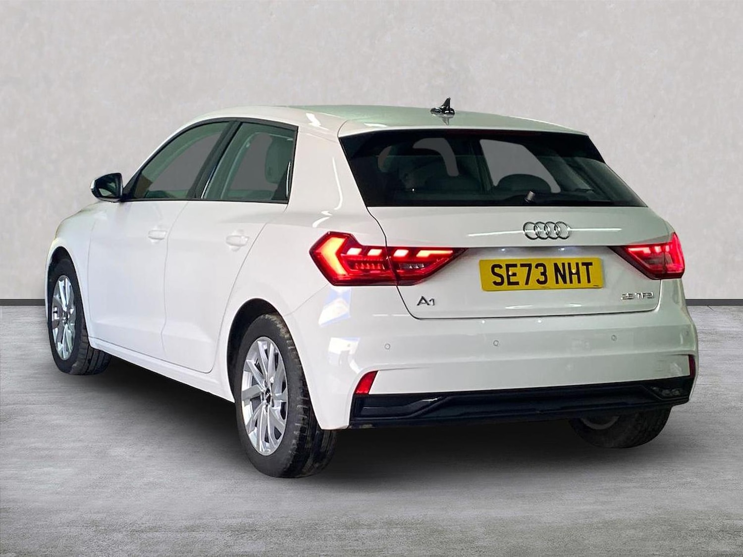 Used Audi A1 2024 for sale - 78192936: Photo 2