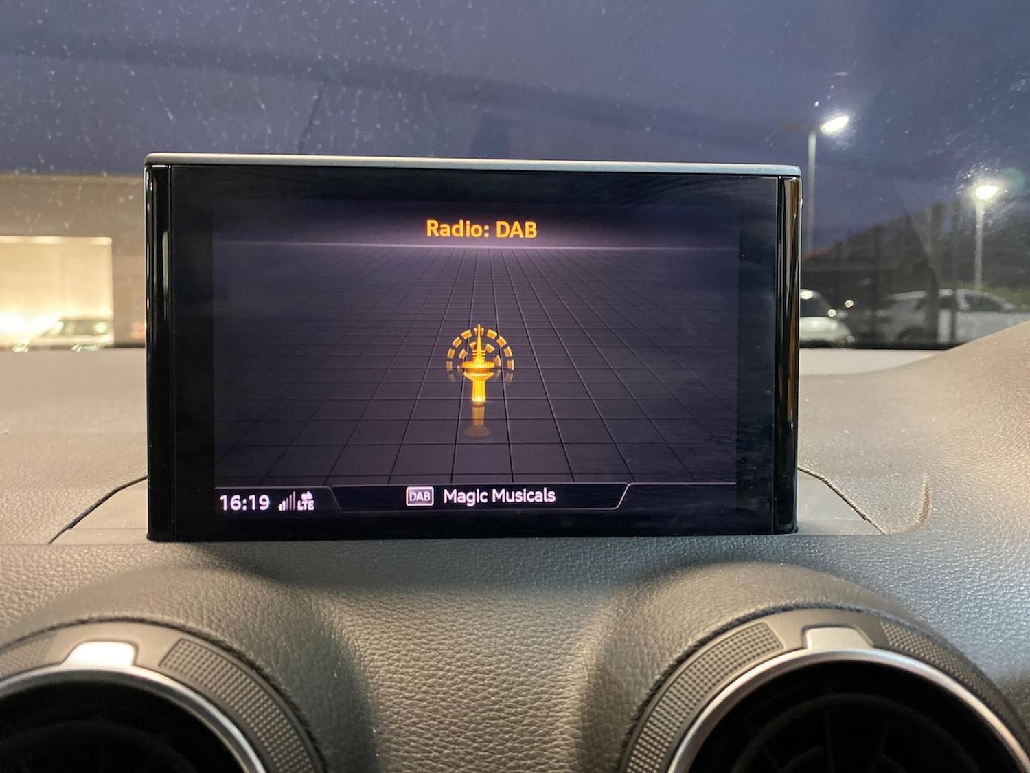 Used Audi Q2 2020 for sale - 77056828: Photo 27