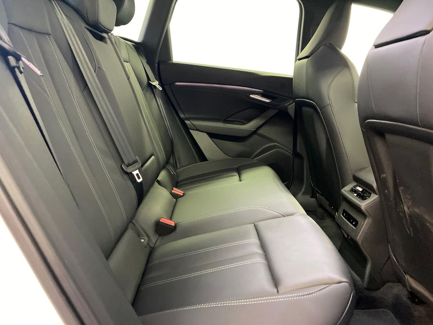 Used Audi Q6 e-tron 2025 for sale - 76159496: Photo 16