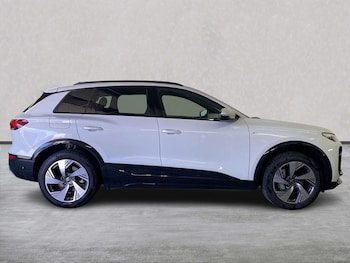 Used Audi Q6 e-tron 2025 for sale - 76159496: Photo